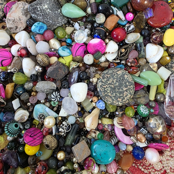 Mystery Bead Scoop Mix - Picture 2 of 12